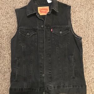 Levi black denim vest